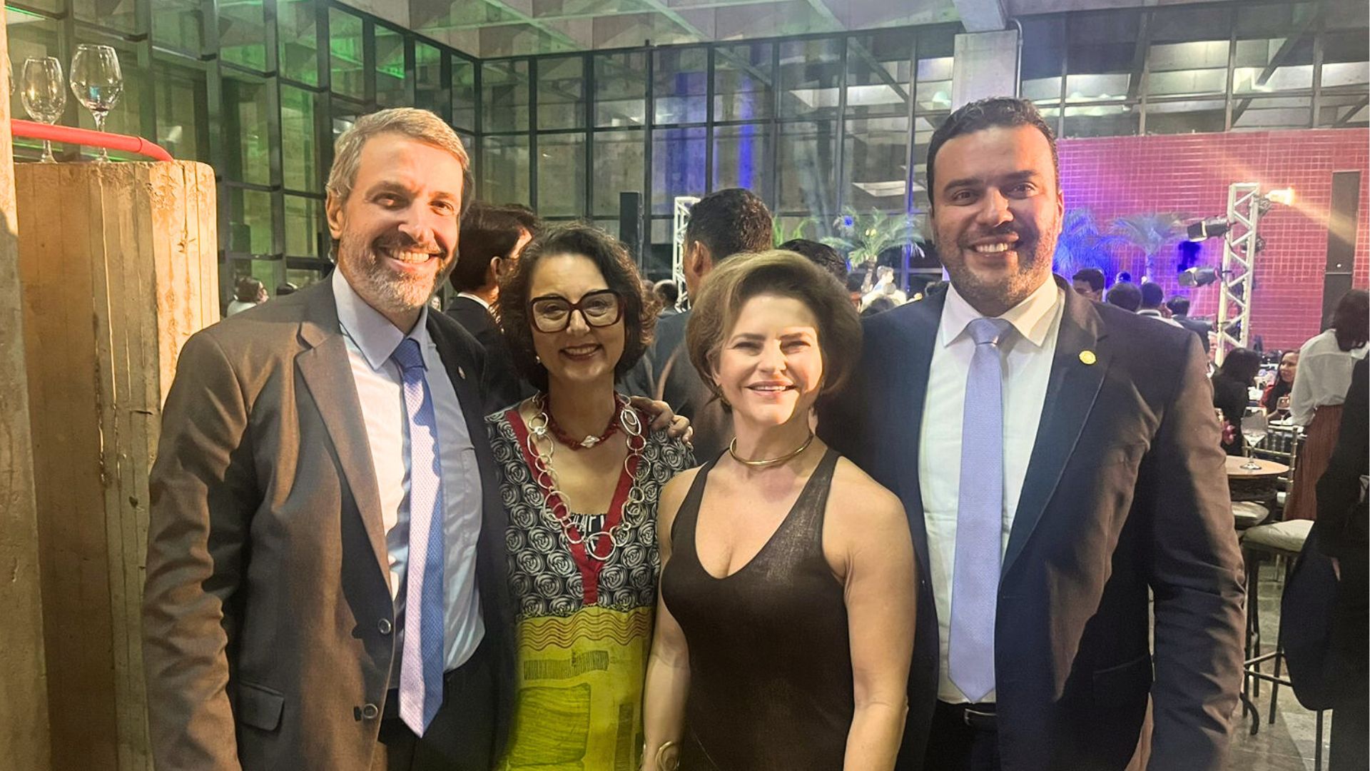 Diretoria da AMAPAR marca presença no 53º FONAJE, em Campo Grande (MS) 