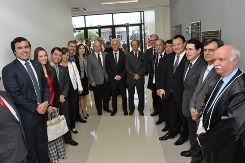 Diretoria da AMAPAR prestigia a inauguração do fórum de Engenheiro Beltrão