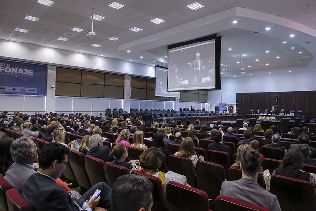 Fonaje de Curitiba tem recorde de participantes e magistrados ressaltam à AMAPAR a importância do evento