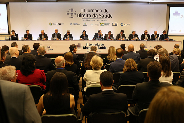 Diretor da AMAPAR comenta participação no fórum nacional de saúde do CNJ
