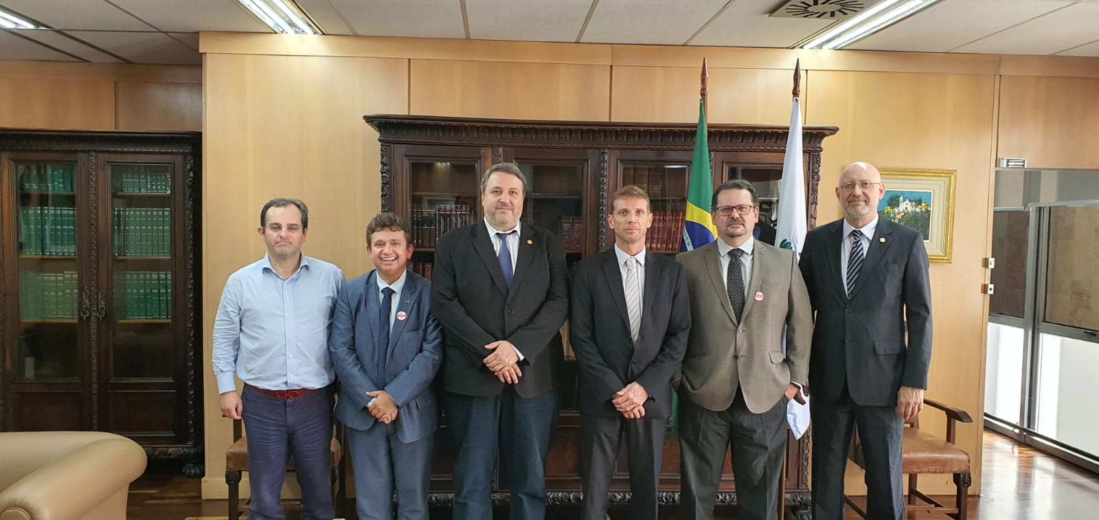 Diretoria da AMAPAR faz reunião com conselheiros do Tribunal de Contas do Paraná 